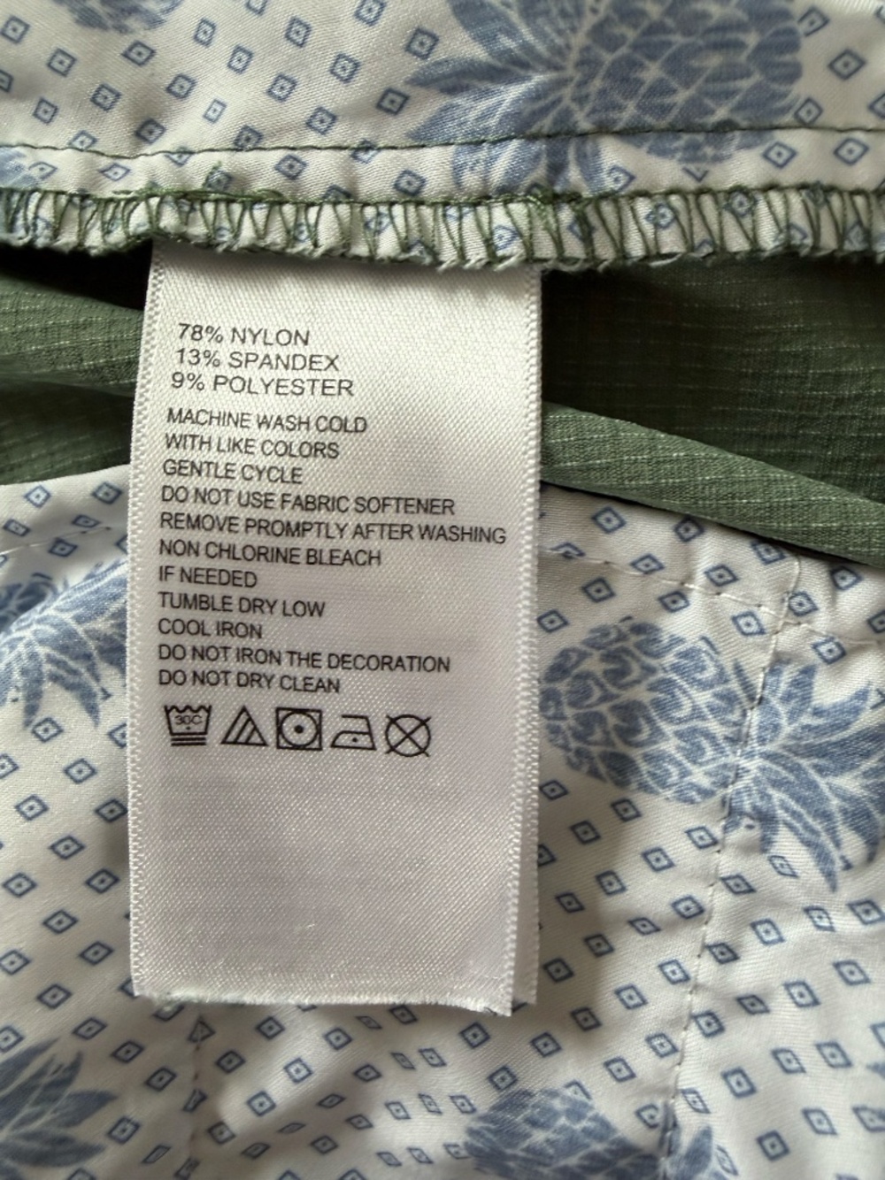 Tommy Bahama Men's Performance Shorts Size 35 Green Marlin Logo Stretch 35x8 - Picture 10 of 10